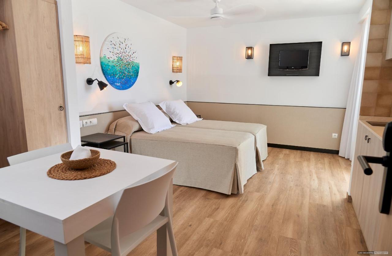 Apartamentos Sabina Playa La Savina  Extérieur photo