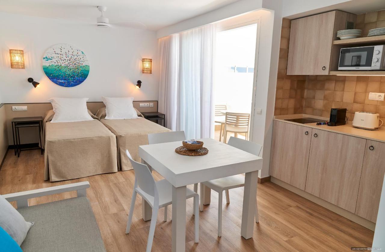 Apartamentos Sabina Playa La Savina  Extérieur photo