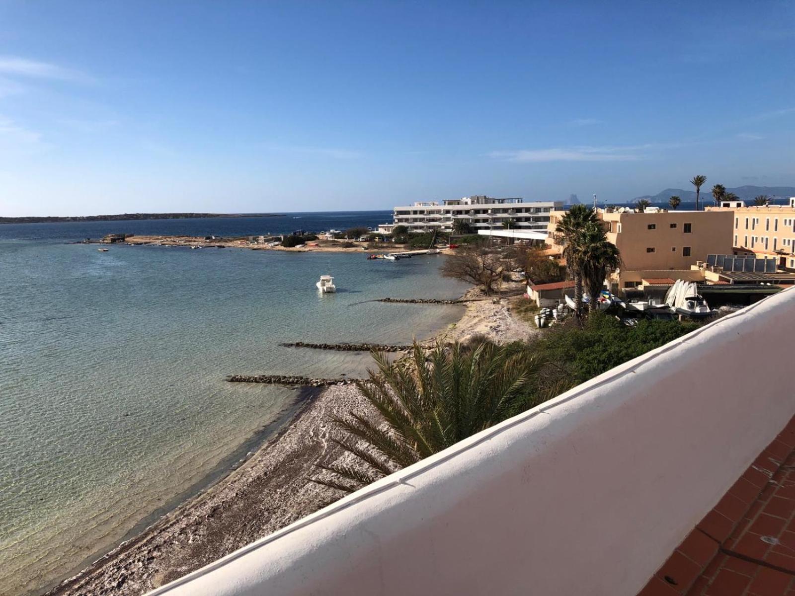 Apartamentos Sabina Playa La Savina  Extérieur photo